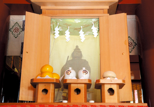 平将門様御神像